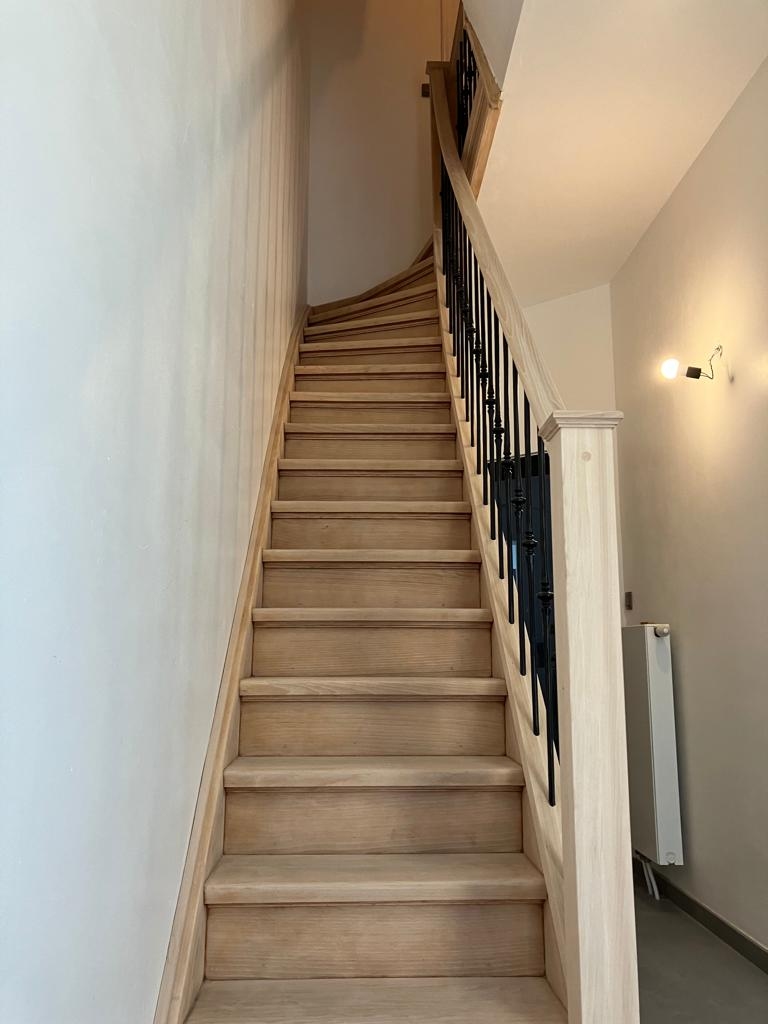 Featured image for “Landelijke traprenovatie in Antwerpen”